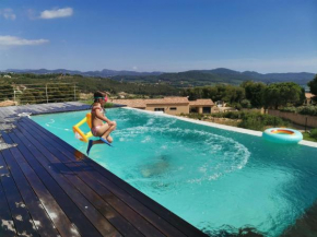 Villa La Voile au Vent - Sur les collines de la Cadière d'Azur - Villa spacieuse, 4 chambres, climatisée avec piscine à débordement, Vue mer et collines